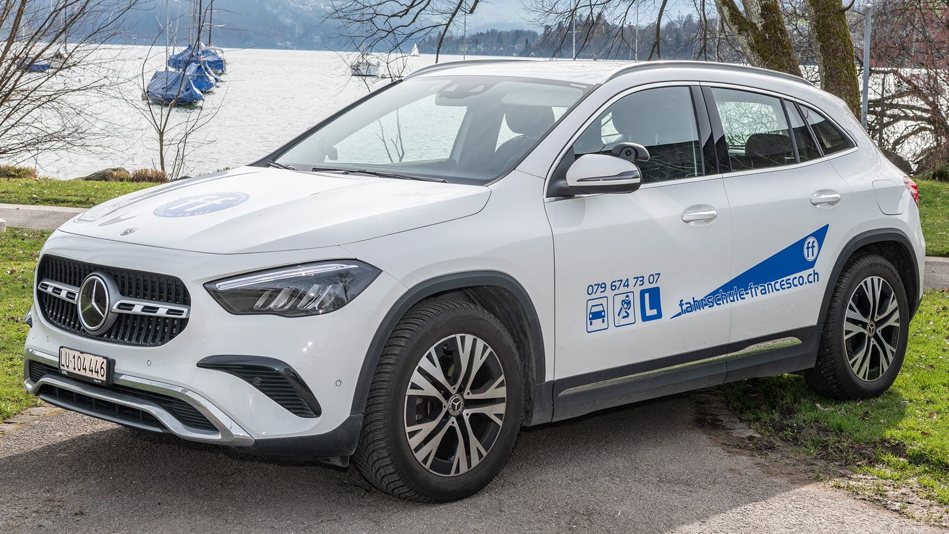 Mercedes Fahrschulauto